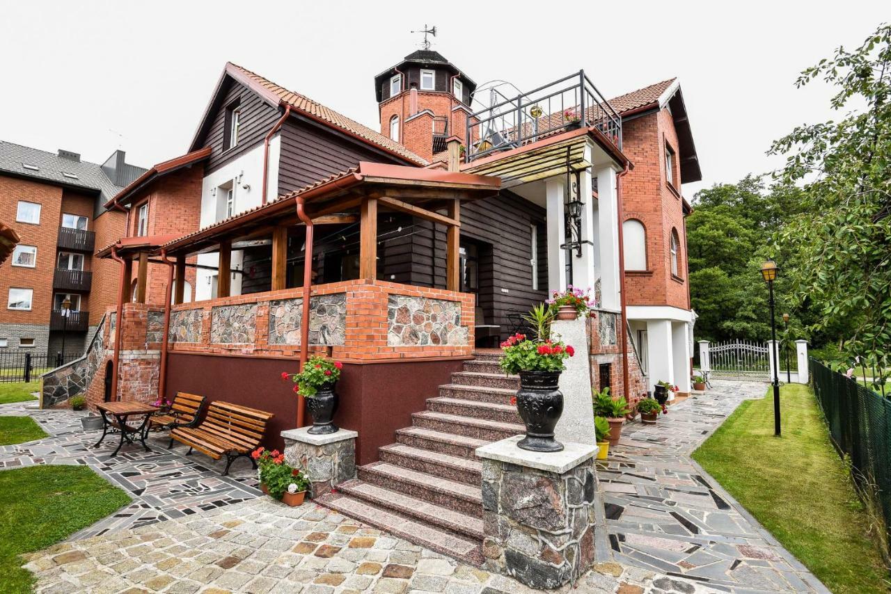 Red Tower Apartments Palanga Bagian luar foto